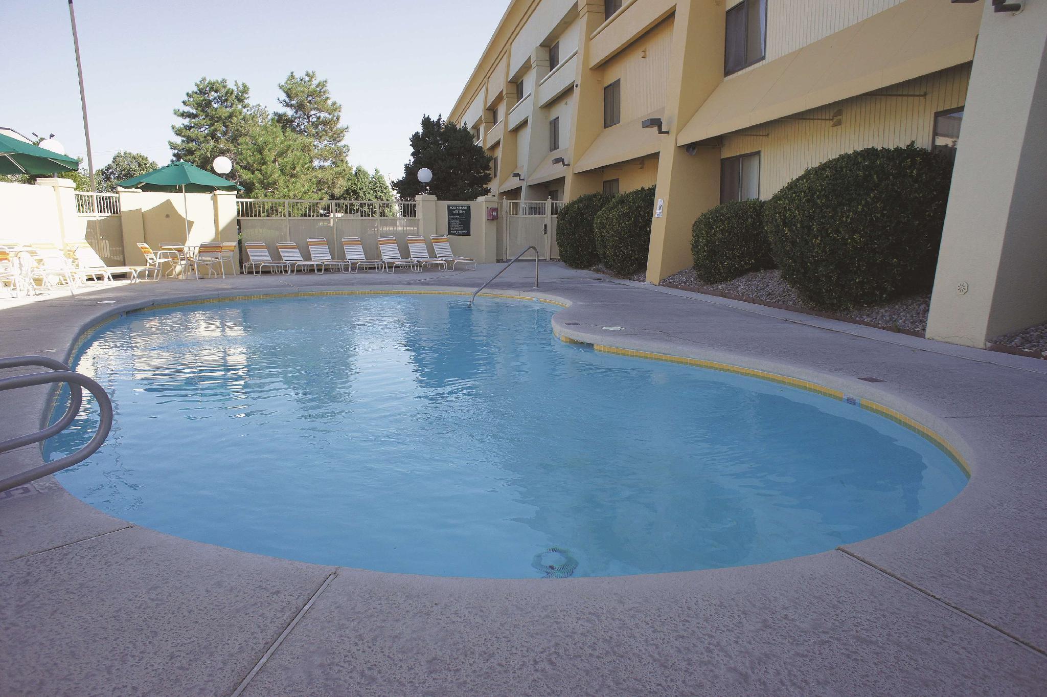 La Quinta By Wyndham Albuquerque Journal Ctr Nw Hotel Eksteriør billede